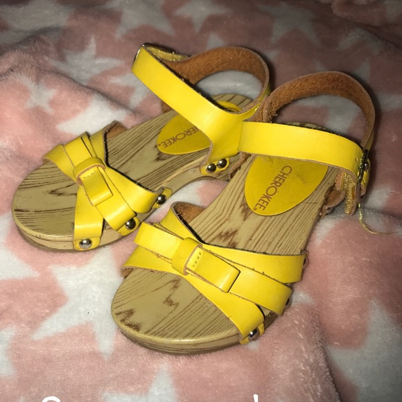 off brand crocs target